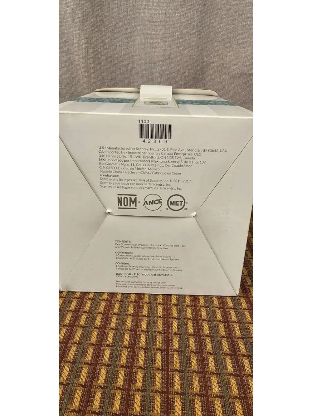 Scentsy Passport Wax Warmer & Base - Travel-Themed Design - New Open Box